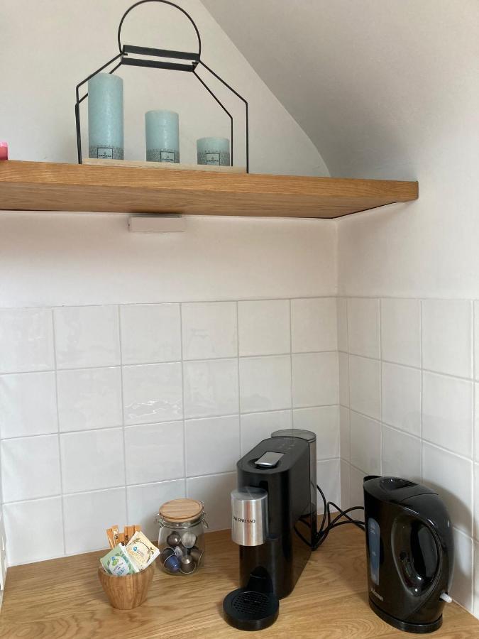 Rustig appartement in het groen met terras Kontich Buitenkant foto