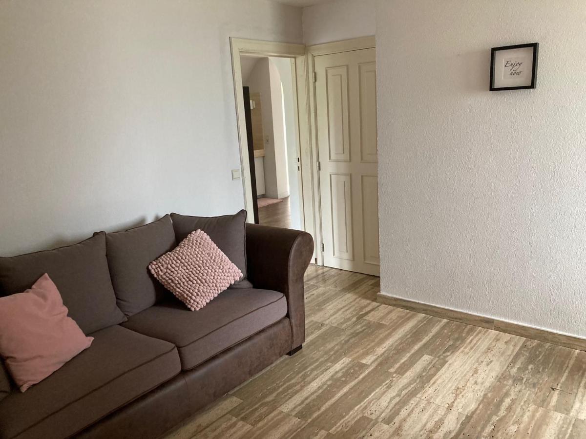 Rustig appartement in het groen met terras Kontich Buitenkant foto